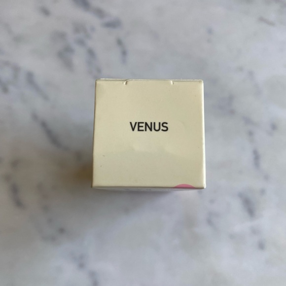 Dibs Beauty GlowTour Duo in Venus - Picture 7 of 11